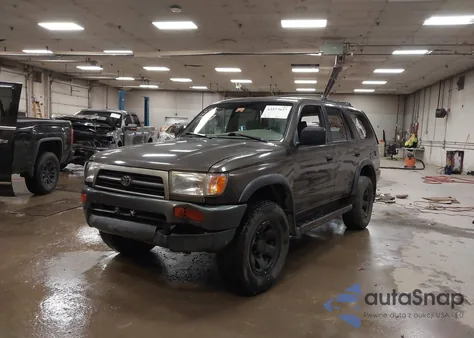 1997 Toyota 4Runner z USA, uszkodzony, nr VIN JT3HM84R0V0024731